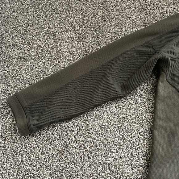 Eddie Bauer Turtleneck Sweater - Picture 3 of 7